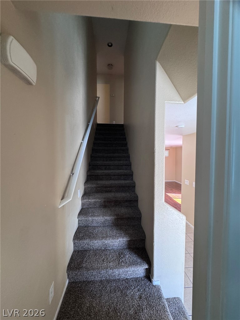 8949 Careful Canvas Avenue Las Vegas NV 89149