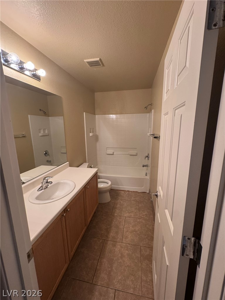 8949 Careful Canvas Avenue Las Vegas NV 89149
