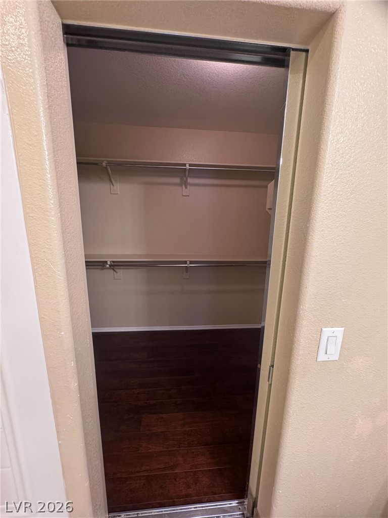 8949 Careful Canvas Avenue Las Vegas NV 89149