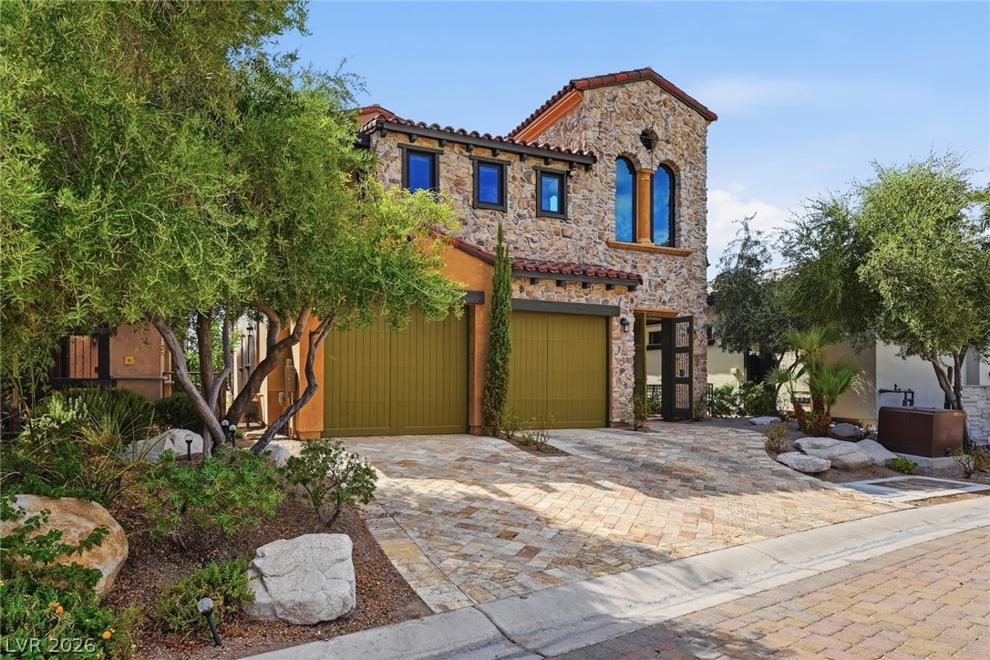 9 Via Del Garda Henderson NV 89011
