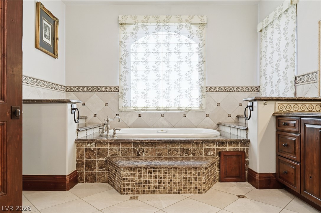 9 Via Del Garda Henderson NV 89011