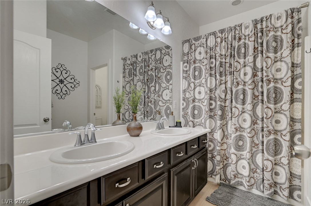 7317 Great Dover Street Las Vegas NV 89166