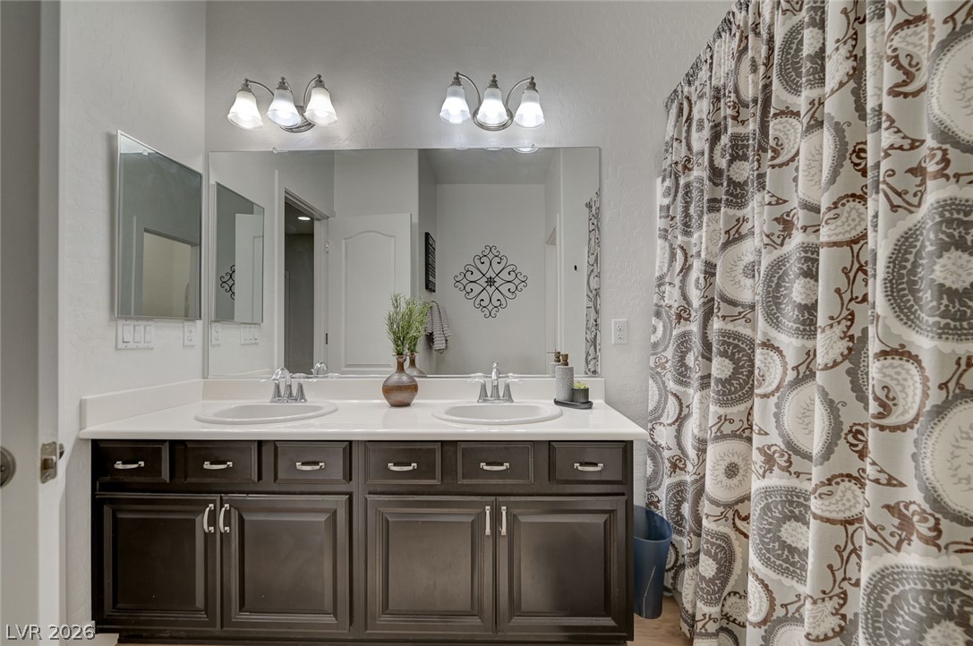 7317 Great Dover Street Las Vegas NV 89166