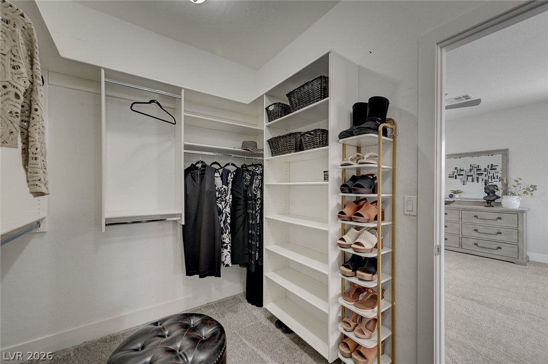 7317 Great Dover Street Las Vegas NV 89166