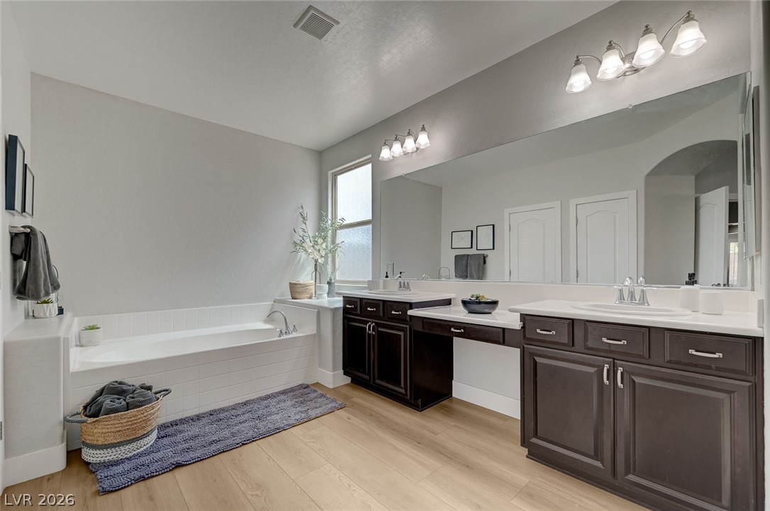7317 Great Dover Street Las Vegas NV 89166