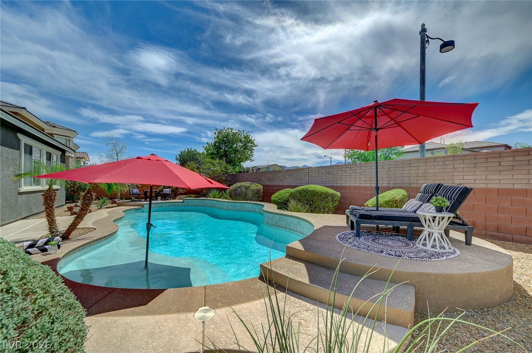 7317 Great Dover Street Las Vegas NV 89166