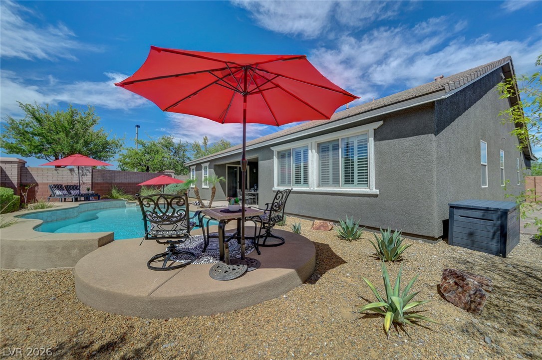 7317 Great Dover Street Las Vegas NV 89166