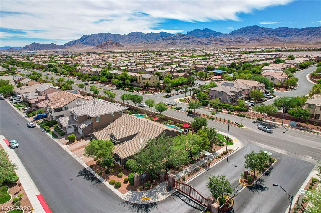 7317 Great Dover Street Las Vegas NV 89166