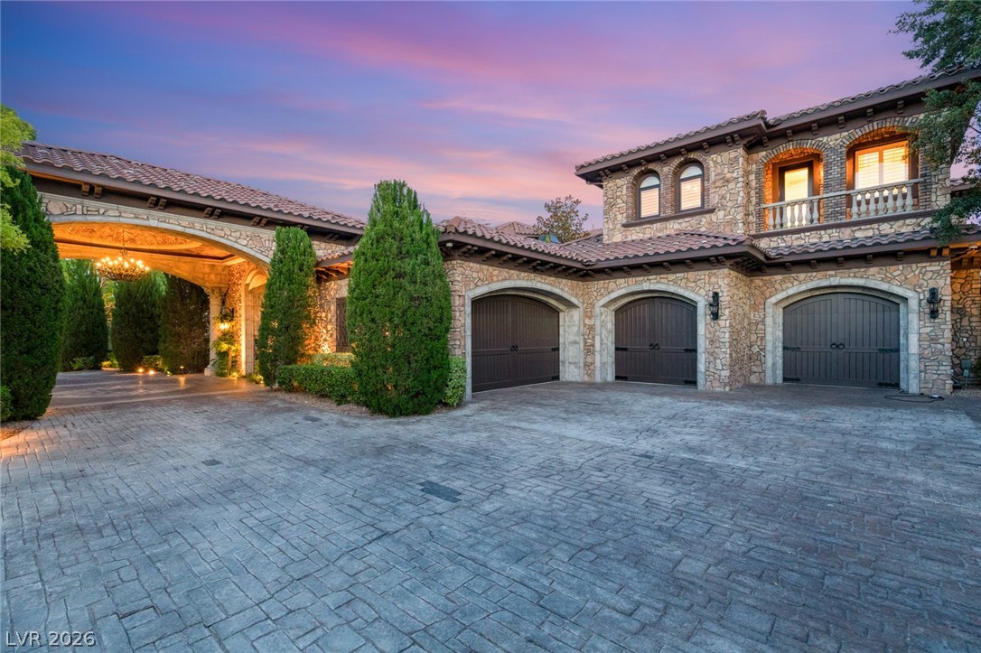 9701 Orient Express Court Las Vegas NV 89145