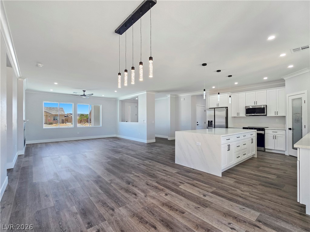 6920 Longmeadow Drive Pahrump NV 89061
