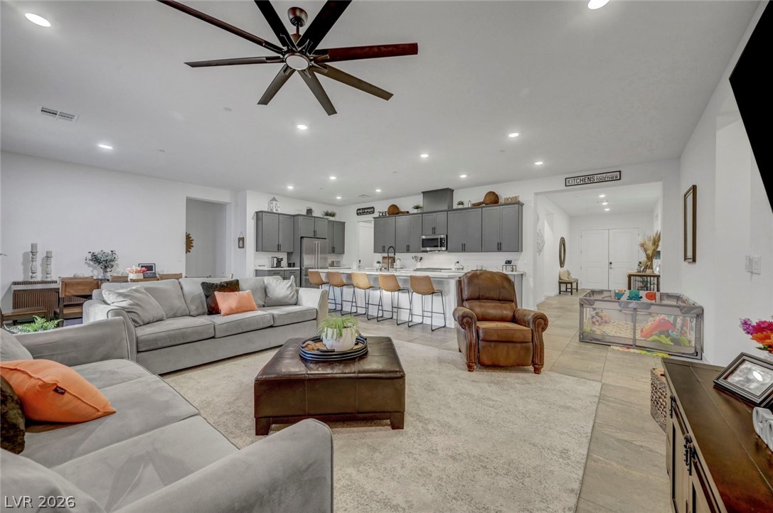 6313 Echo Landing Street Las Vegas NV 89166