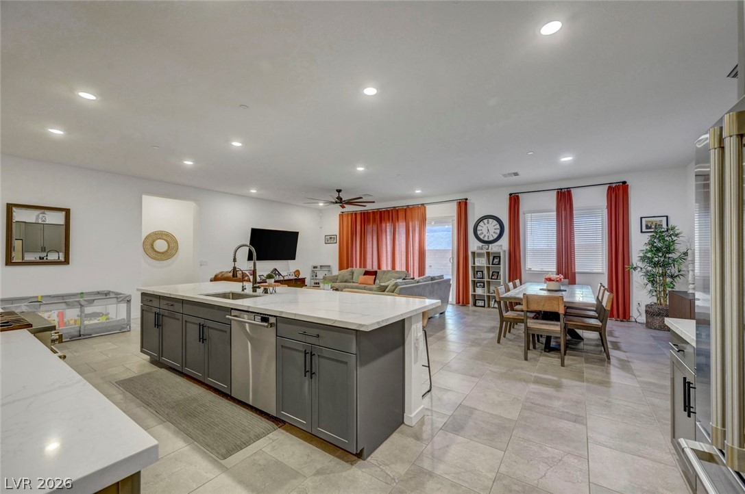 6313 Echo Landing Street Las Vegas NV 89166