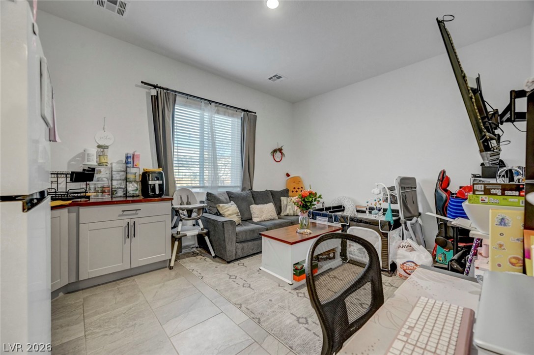6313 Echo Landing Street Las Vegas NV 89166
