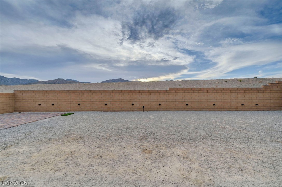 6313 Echo Landing Street Las Vegas NV 89166