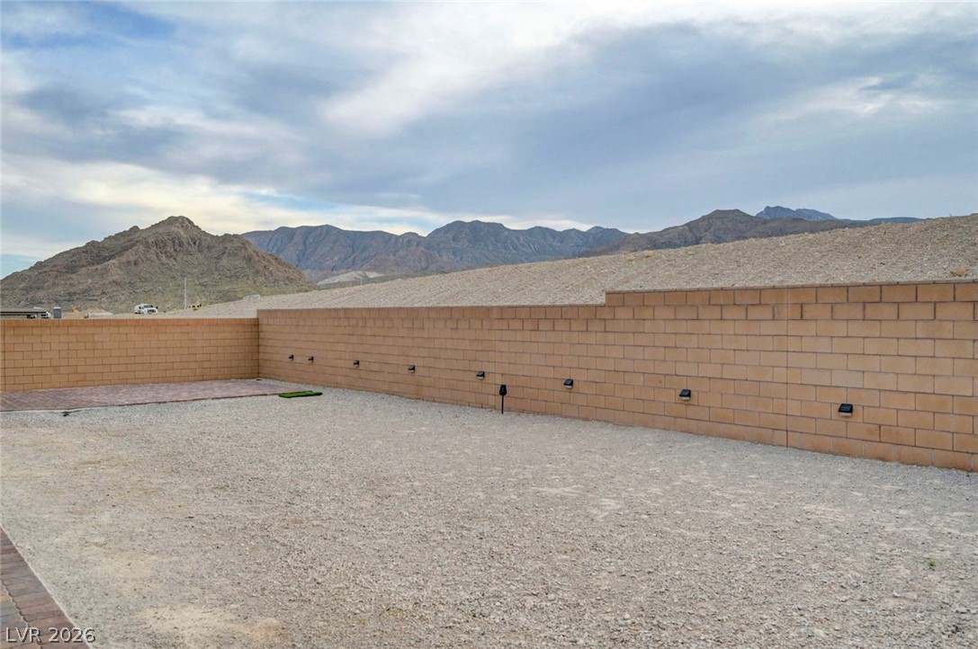 6313 Echo Landing Street Las Vegas NV 89166