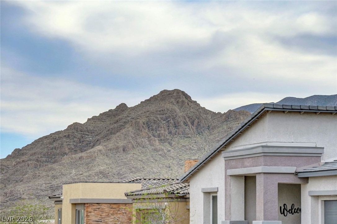 6313 Echo Landing Street Las Vegas NV 89166