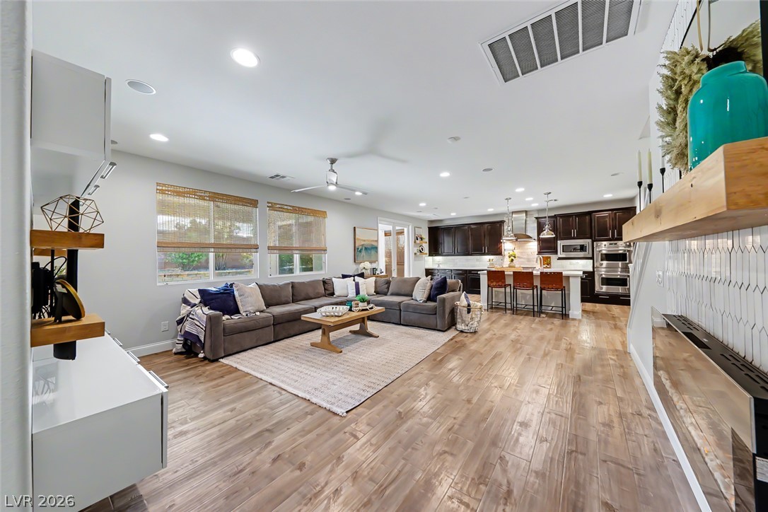 10432 Doman Avenue Las Vegas NV 89166