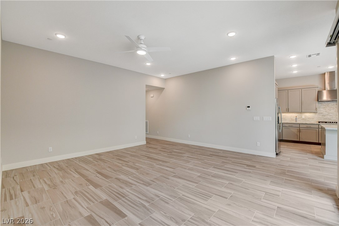 10885 Crimson Cliffs Avenue Las Vegas NV 89135