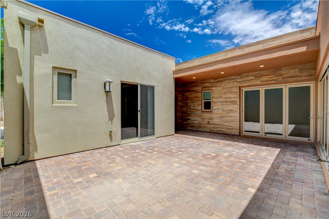 10885 Crimson Cliffs Avenue Las Vegas NV 89135