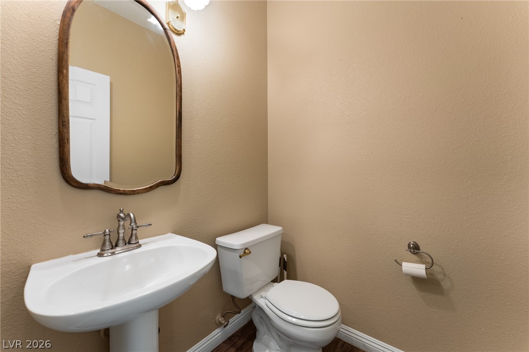 8404 Bay Crest Drive Las Vegas NV 89128