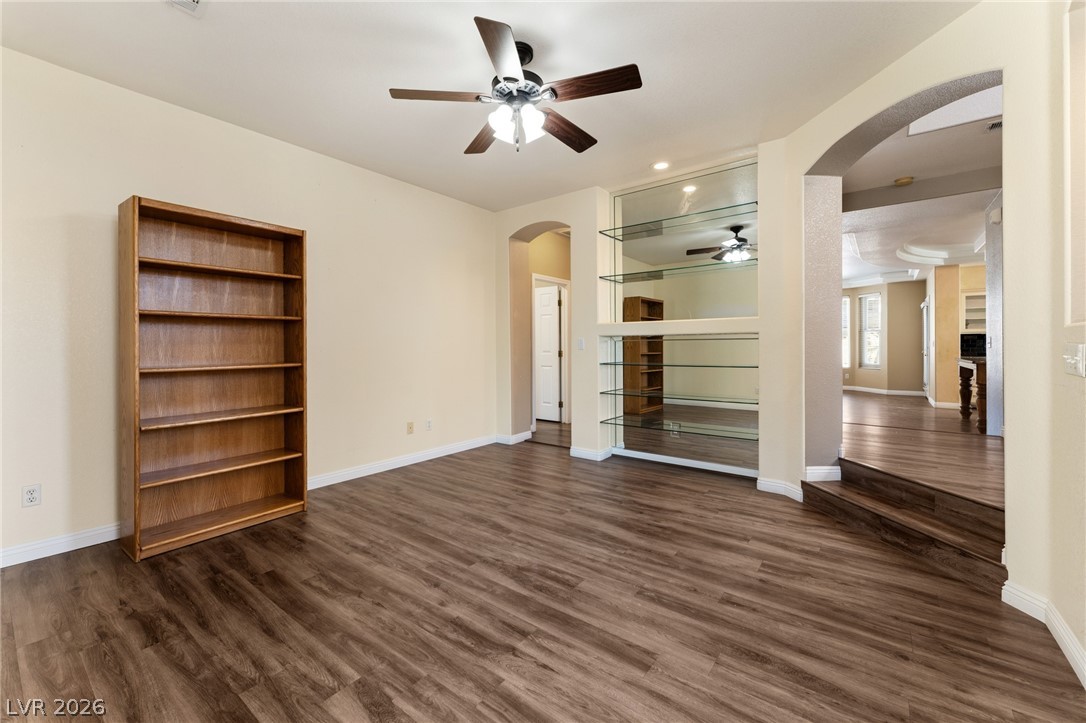8404 Bay Crest Drive Las Vegas NV 89128