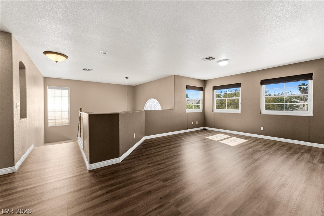 8404 Bay Crest Drive Las Vegas NV 89128