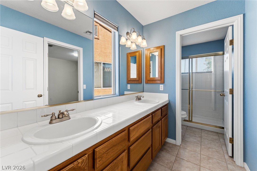 8404 Bay Crest Drive Las Vegas NV 89128