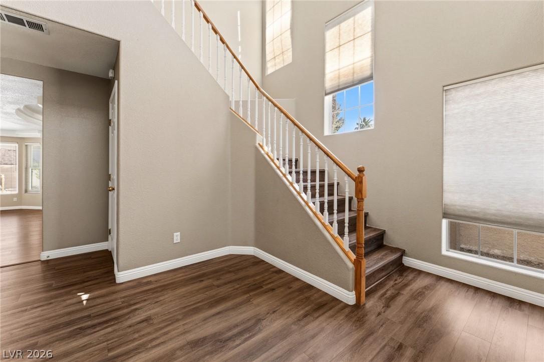 8404 Bay Crest Drive Las Vegas NV 89128