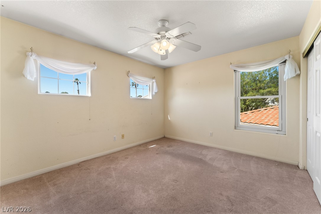 8404 Bay Crest Drive Las Vegas NV 89128