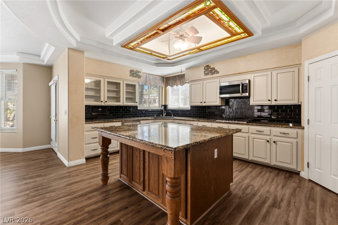 8404 Bay Crest Drive Las Vegas NV 89128