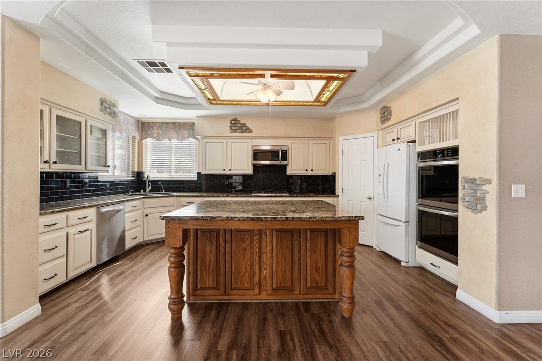 8404 Bay Crest Drive Las Vegas NV 89128