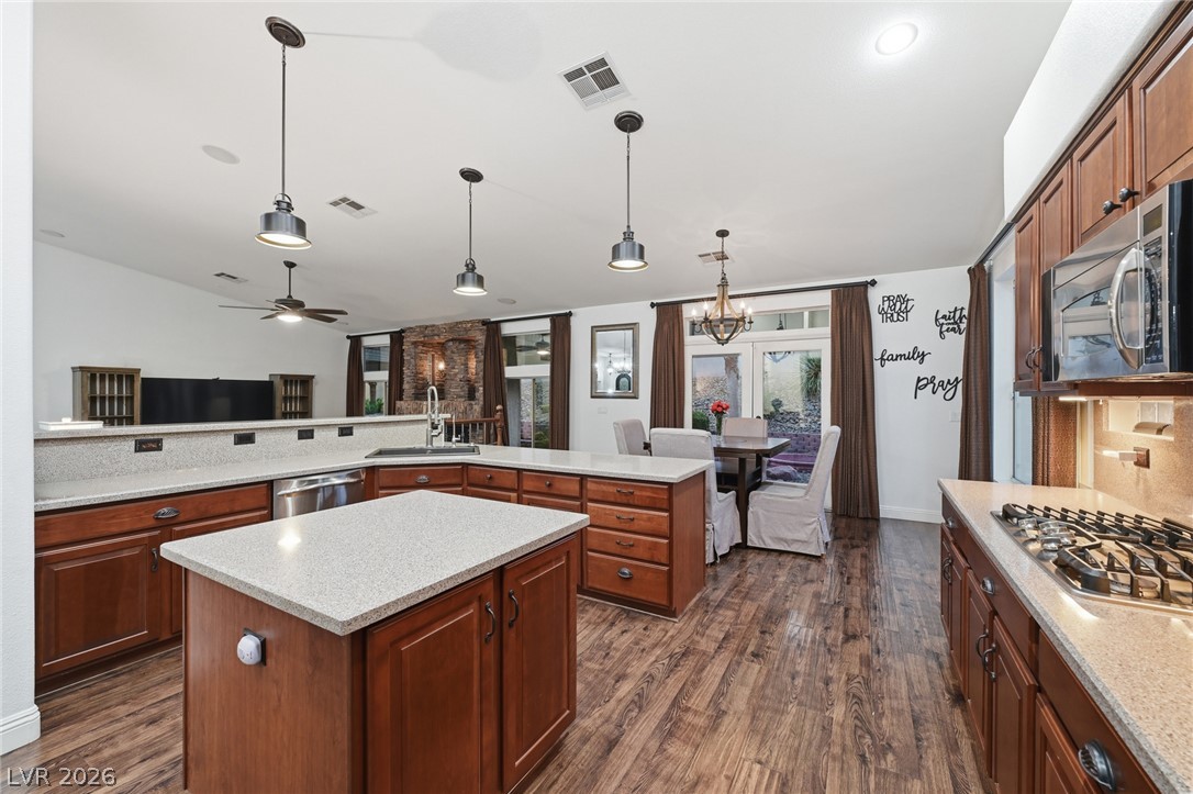 7651 Man O War Street Las Vegas NV 89131