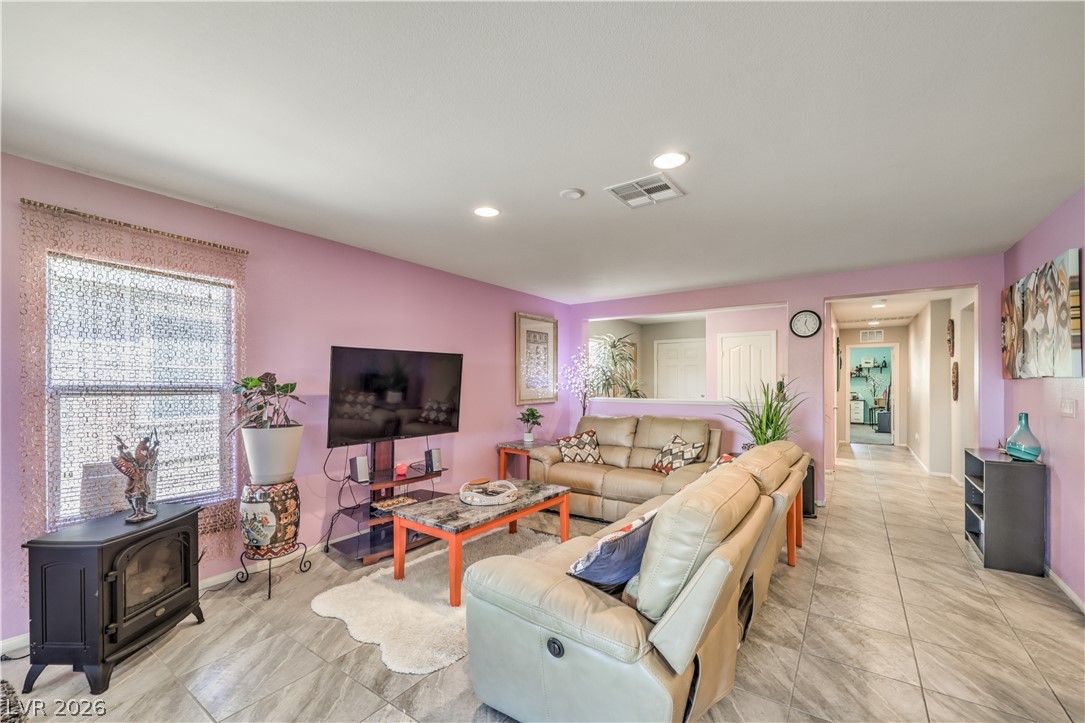 6221 Silver Bank Street North Las Vegas NV 89031