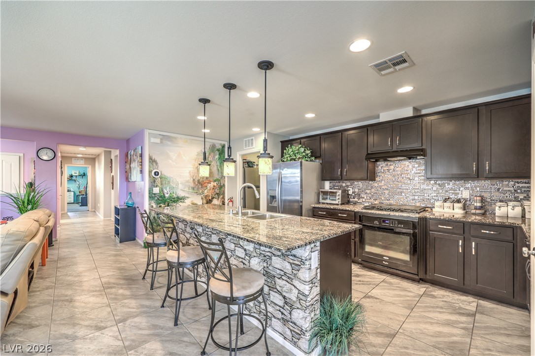 6221 Silver Bank Street North Las Vegas NV 89031