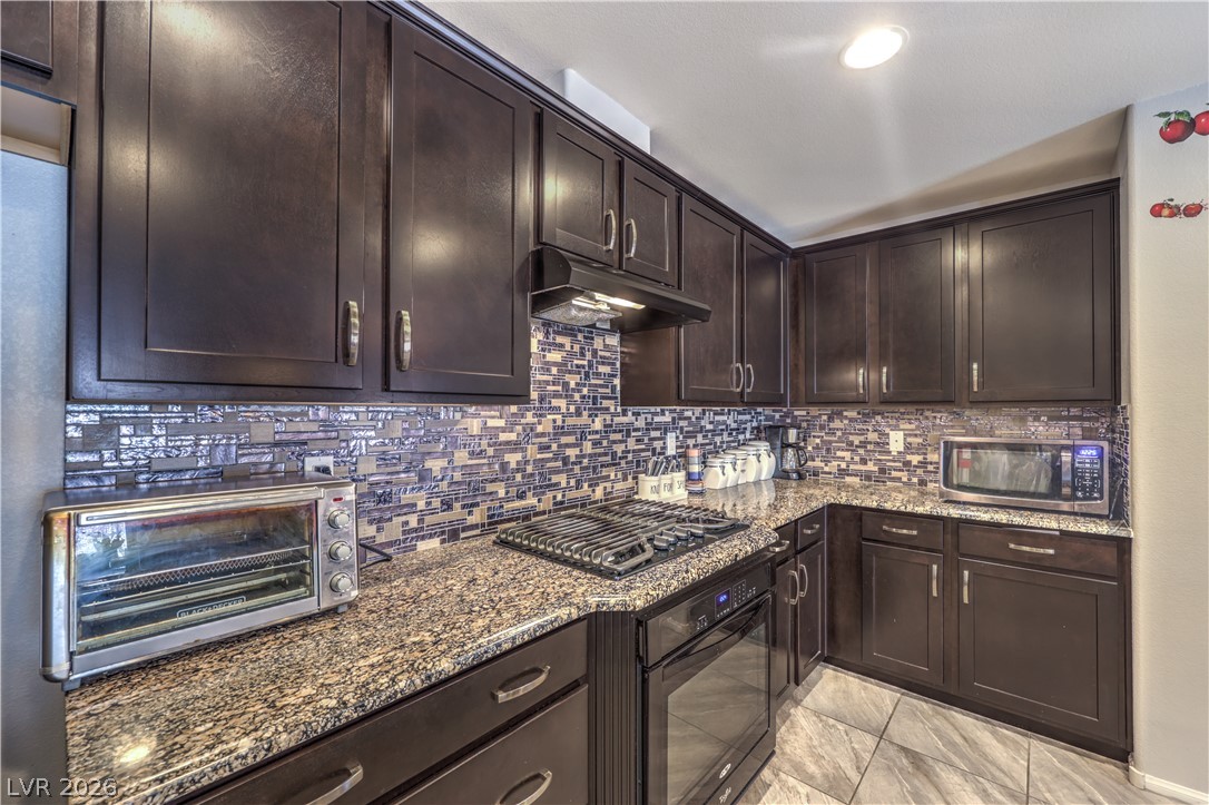6221 Silver Bank Street North Las Vegas NV 89031
