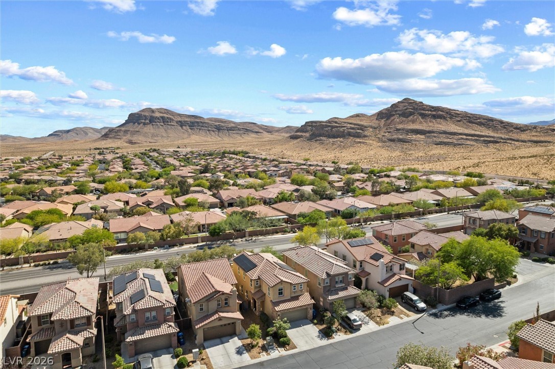 9285 Weeping Water Avenue Las Vegas NV 89178
