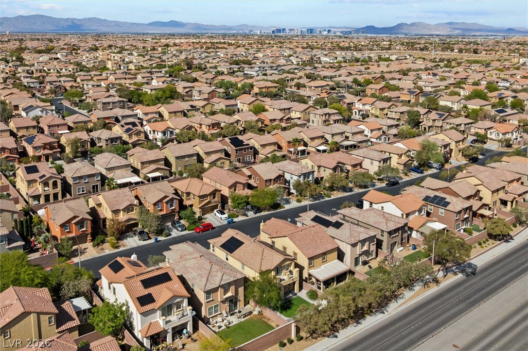 9285 Weeping Water Avenue Las Vegas NV 89178