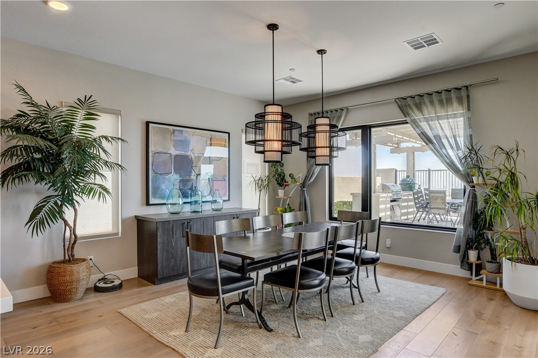 556 Vista Sunset Avenue Las Vegas NV 89138