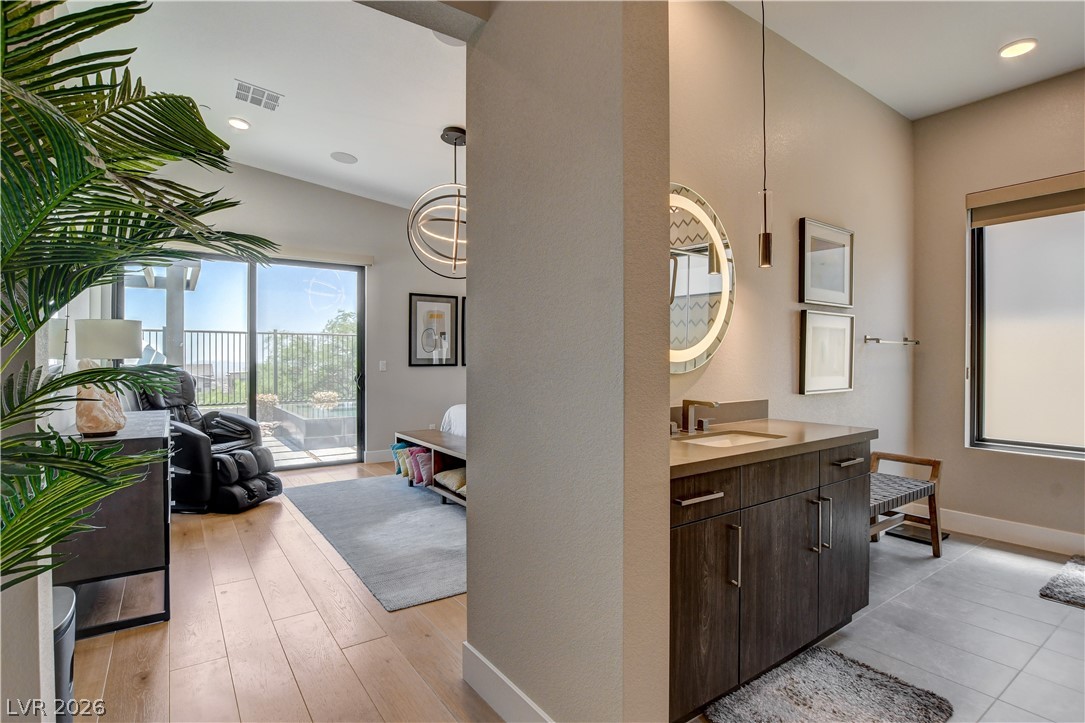 556 Vista Sunset Avenue Las Vegas NV 89138