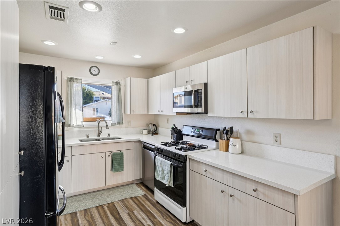 415 Chateau Drive Henderson NV 89002