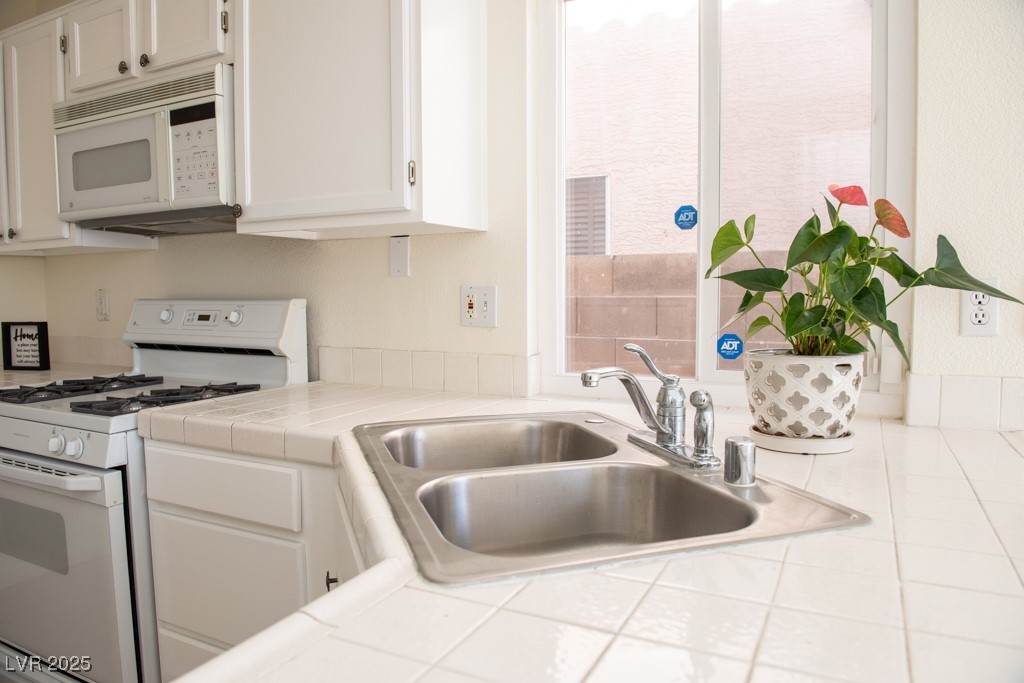 6984 Wineberry Drive Las Vegas NV 89119