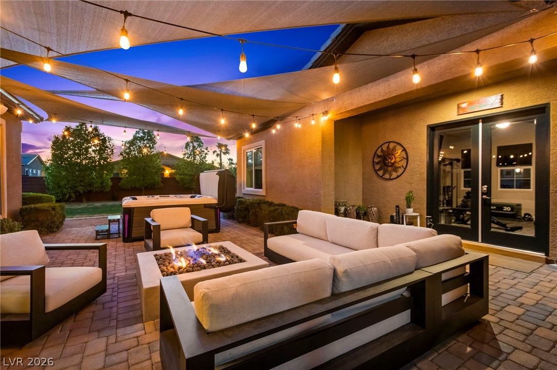 327 Castle Wynd Avenue Las Vegas NV 89183