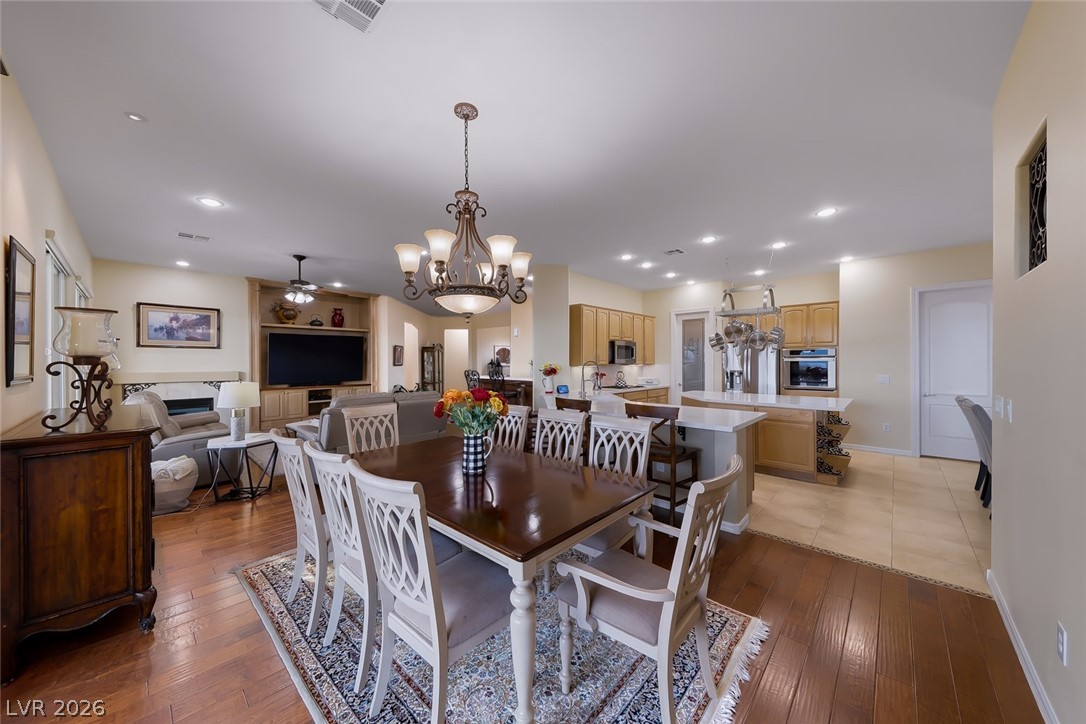 2366 Rosendale Village Avenue Henderson NV 89052