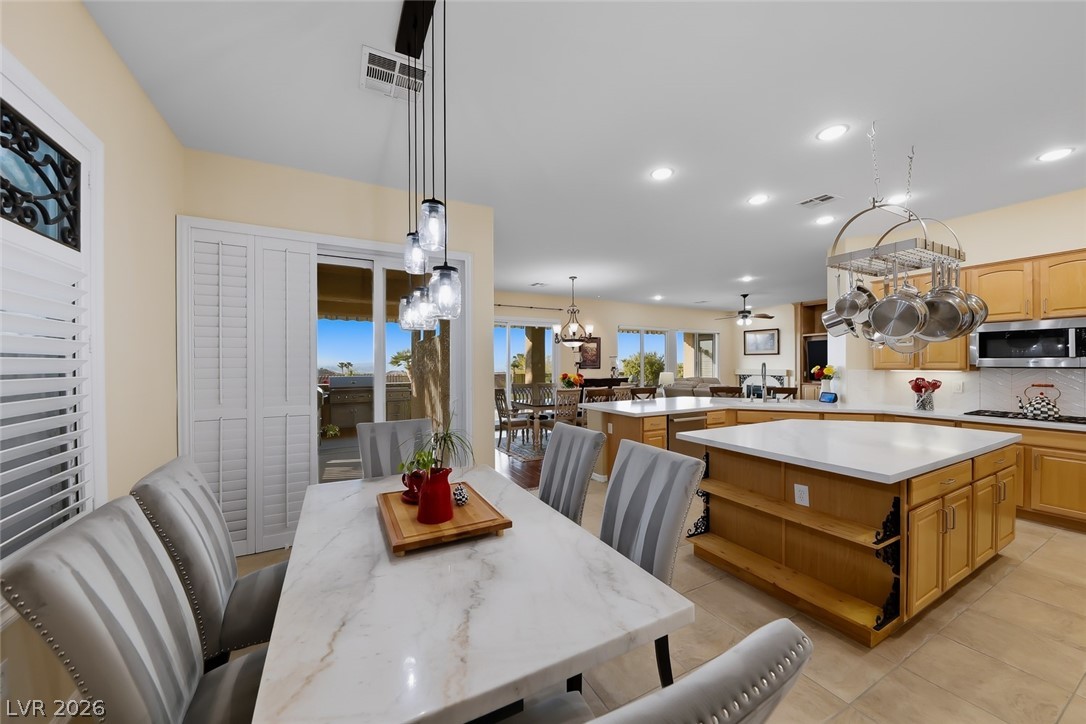2366 Rosendale Village Avenue Henderson NV 89052