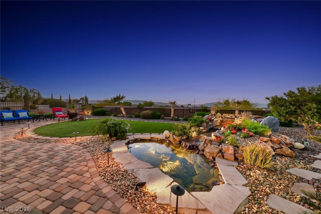 2366 Rosendale Village Avenue Henderson NV 89052