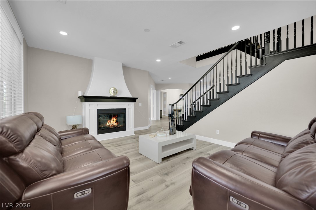 7566 Mezzanine View Avenue Las Vegas NV 89178