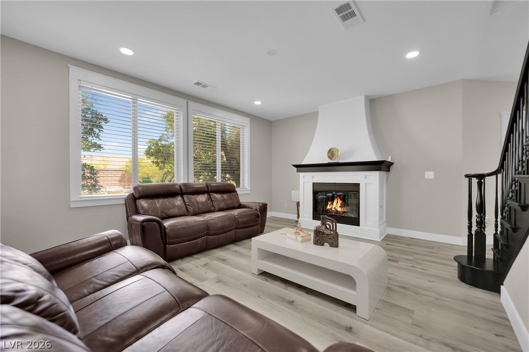 7566 Mezzanine View Avenue Las Vegas NV 89178
