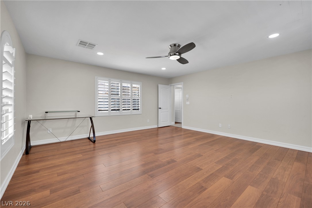 7566 Mezzanine View Avenue Las Vegas NV 89178