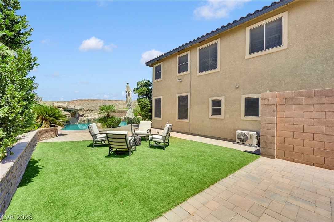 7566 Mezzanine View Avenue Las Vegas NV 89178