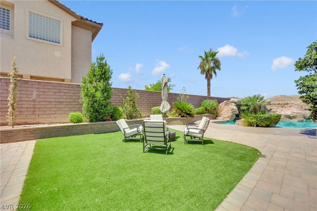 7566 Mezzanine View Avenue Las Vegas NV 89178